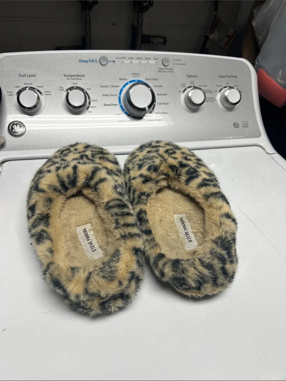 Steve Madden Kids Leopard Faux Fur Slip-On Slippers - Beige and Black